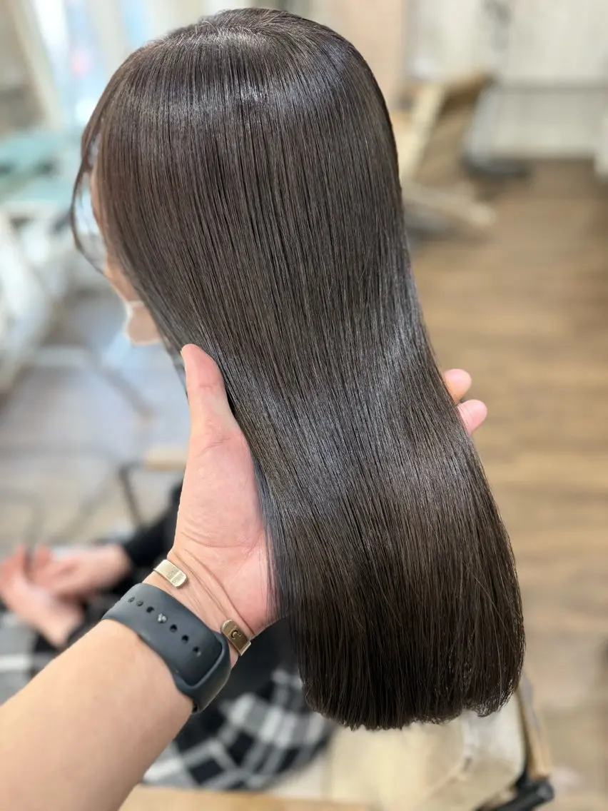 セミロング カラー パーマ ヘアアレンジ くせ毛 髪質改善 酸性ストレート ストレートパーマ カット ヘアカラー 縮毛矯正 トリートメント 👑指名率No.1 👑坂口飛翔のヘアスタイル