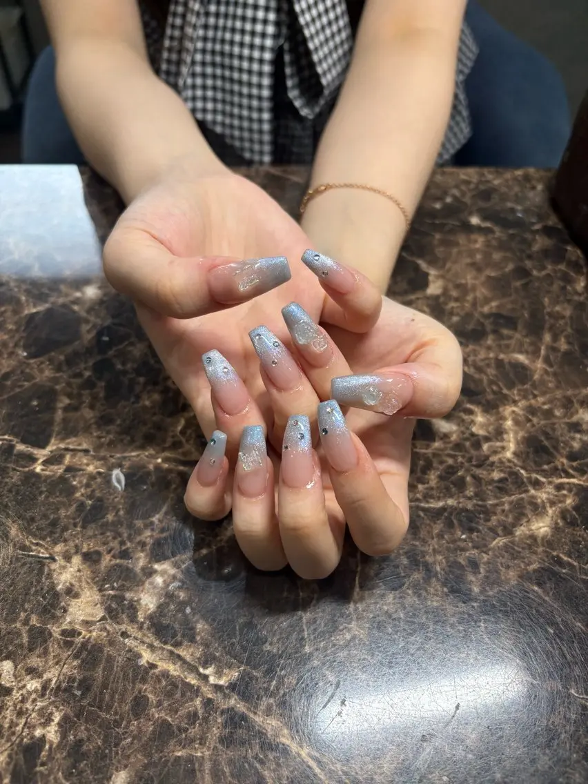 ネイル ハンドネイル IROHA Nail 矢掛萌子のネイルデザイン
