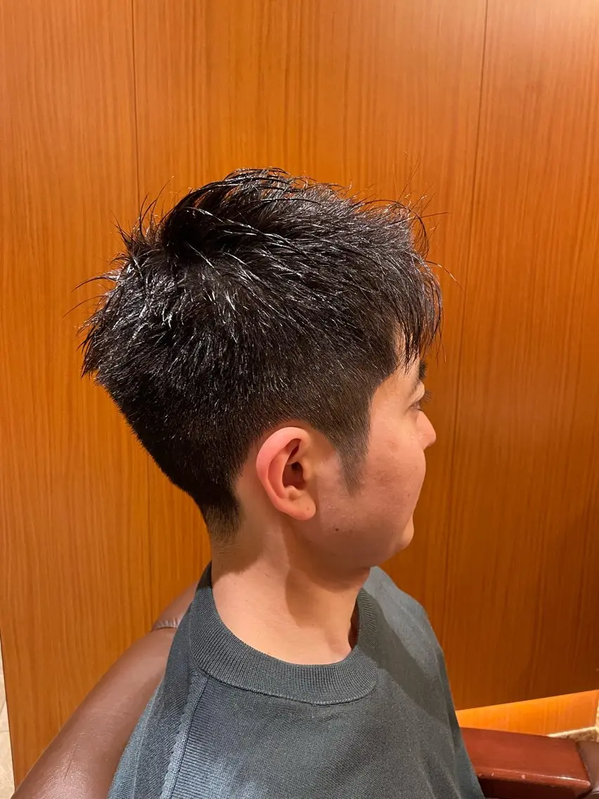 メンズ カット シマサキ シイナのヘアスタイル