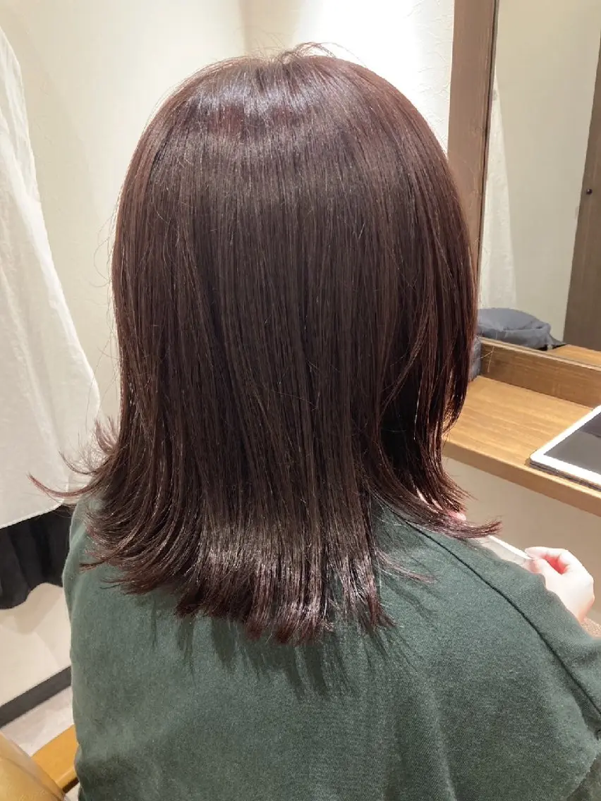 ミディアム ピンクブラウン カット ヘアカラー トリートメント 松江  幸世のヘアスタイル
