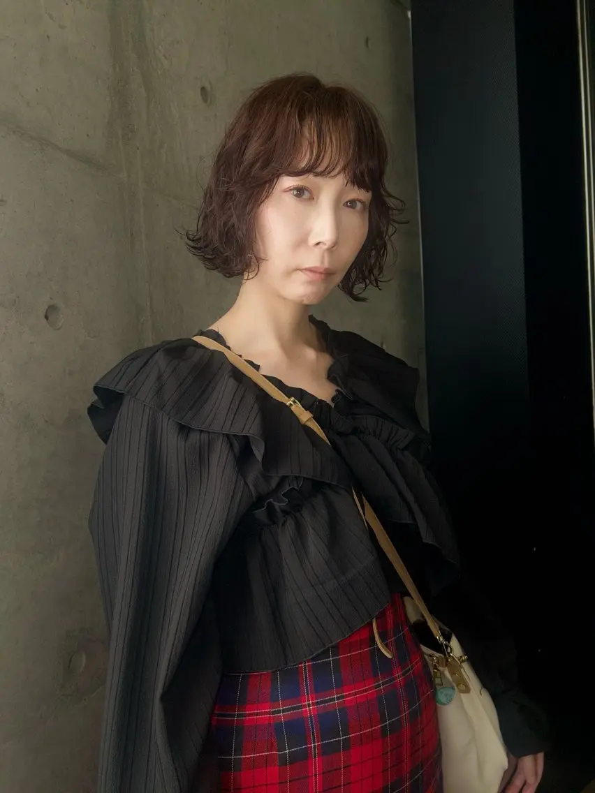 ショート パーマ ヘアカラー nene 暖色/艶感カラー🥯のヘアスタイル