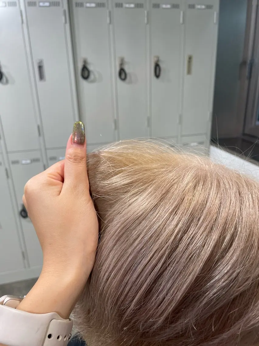 ショート カラー メンズ ヘアカラー ハイトーン 横浜💞ミオのヘアスタイル