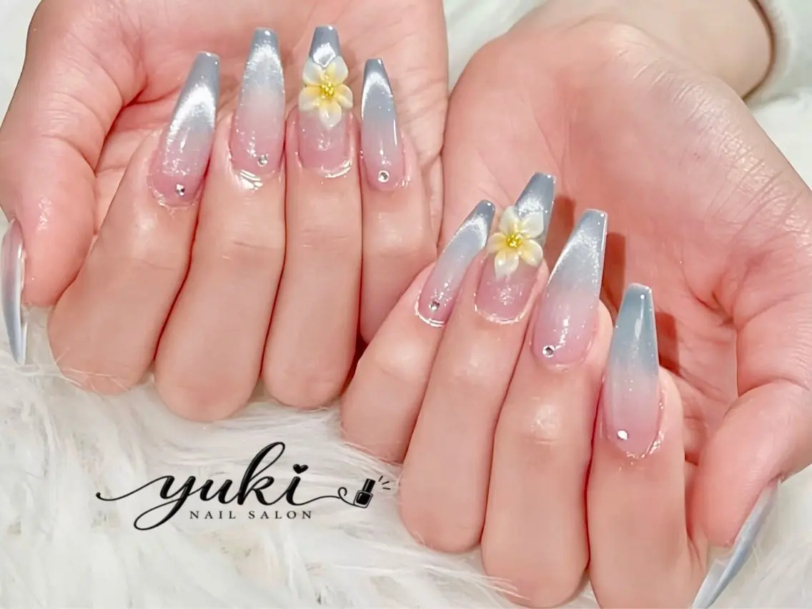 ネイル アートネイル ボルドー フレンチネイル ジェルネイル 氷ネイル・うるうるネイル ハンドネイル Yuki Nailsalonのネイルデザイン
