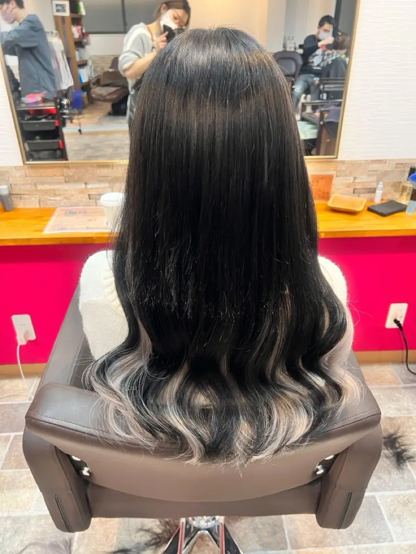 ヘアカラー&縮毛矯正 STAR☆RIVERのヘアスタイル
