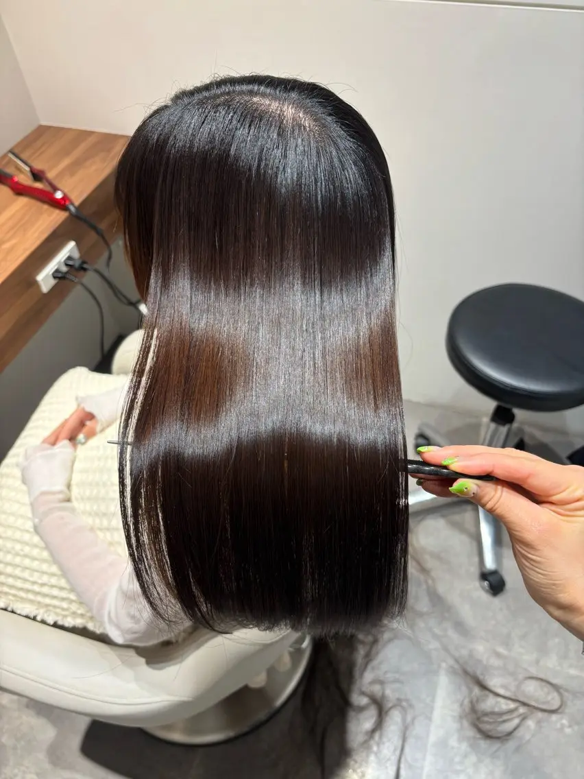 ミディアム カット トリートメント 美髪特化 🤍erikaのヘアスタイル