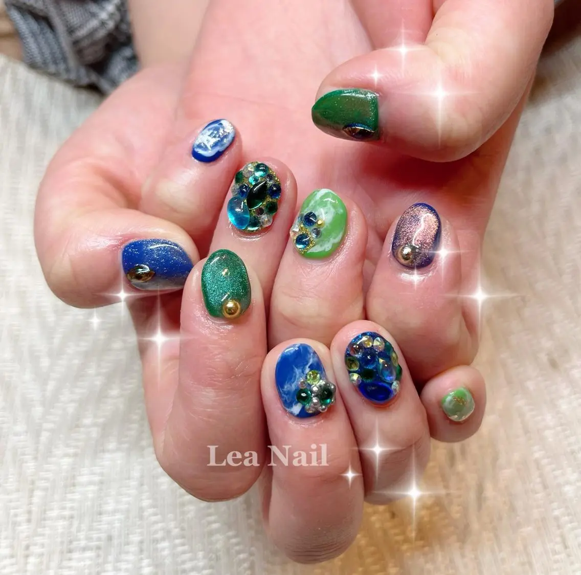 ネイル ブルー グリーン Lea Nailのネイルデザイン