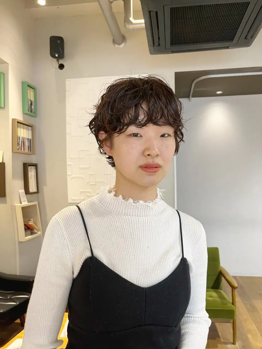 ショート パーマ ショートヘア かわい りほのヘアスタイル