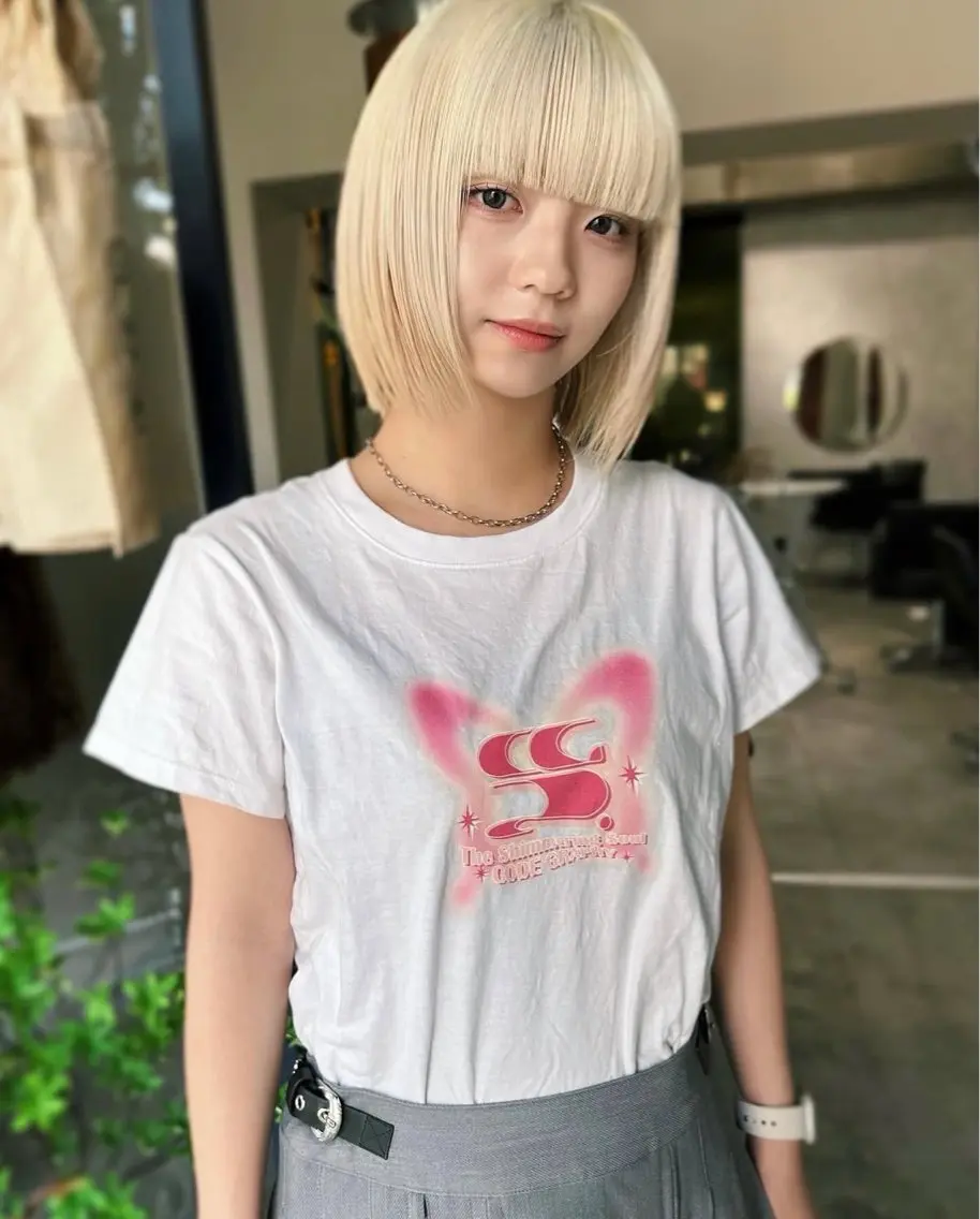 ショート ヘアカラー ブリーチモデル🐶 ／文屋 颯のヘアスタイル