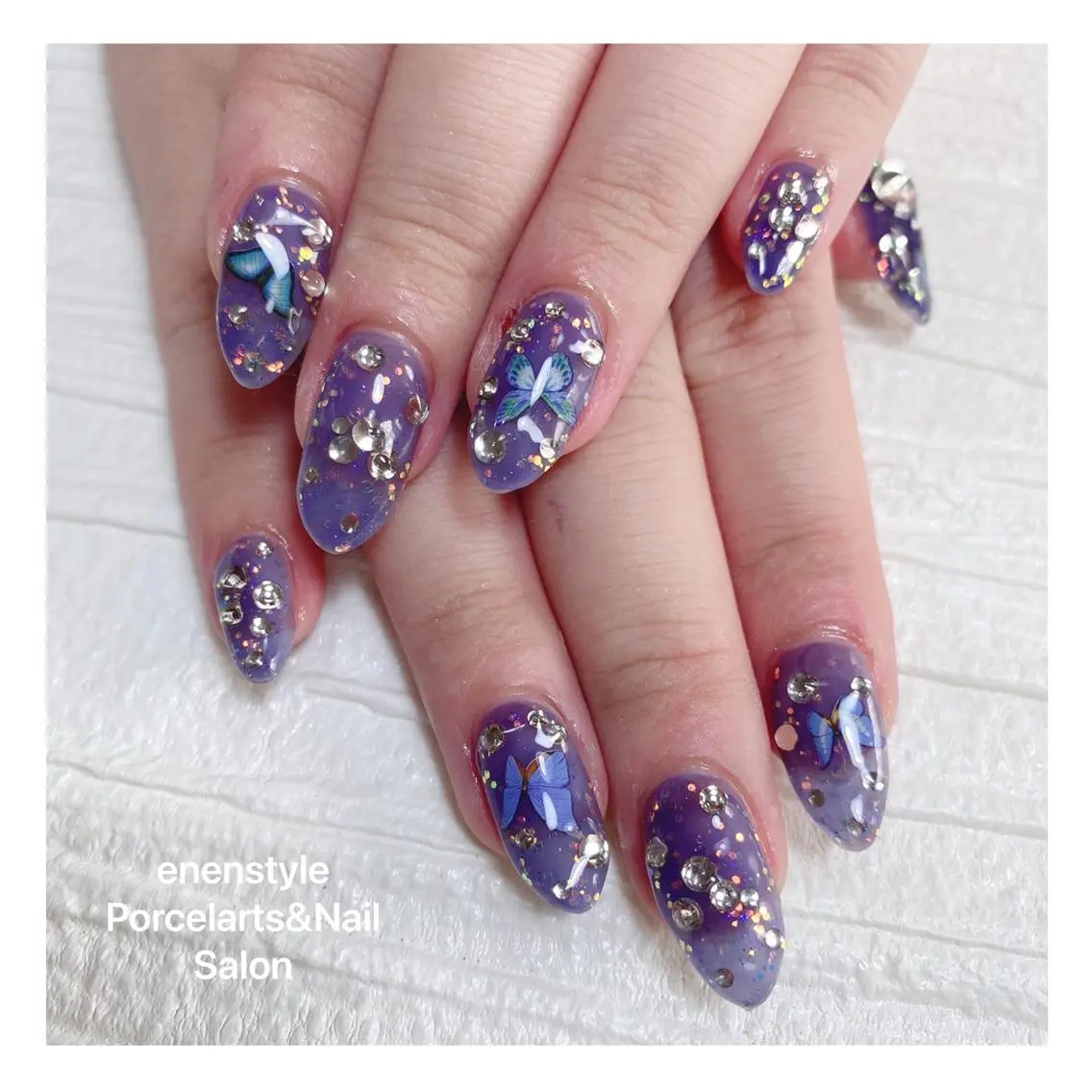 ミディアム ネイル 🐾enen style 🐾のネイルデザイン