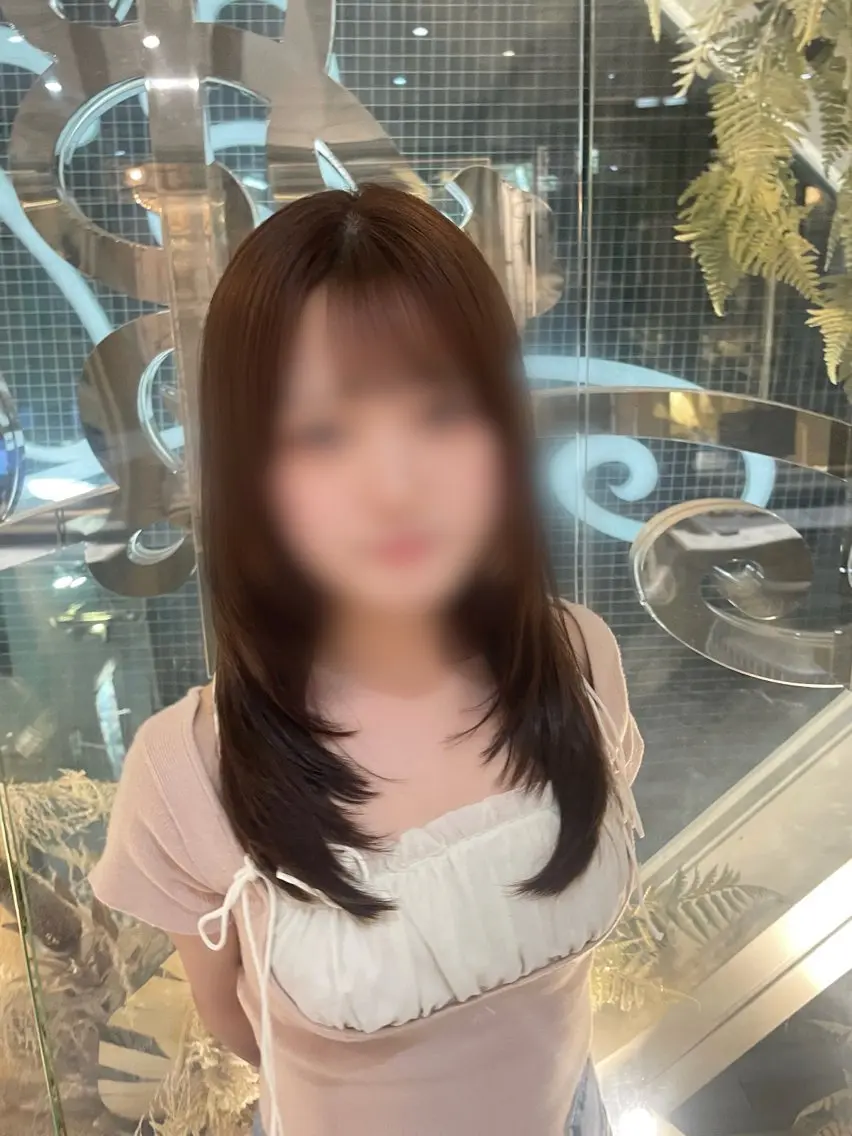 ミディアム カラー ヘアカラー 百愛 🤍 cloe 新宿のヘアスタイル