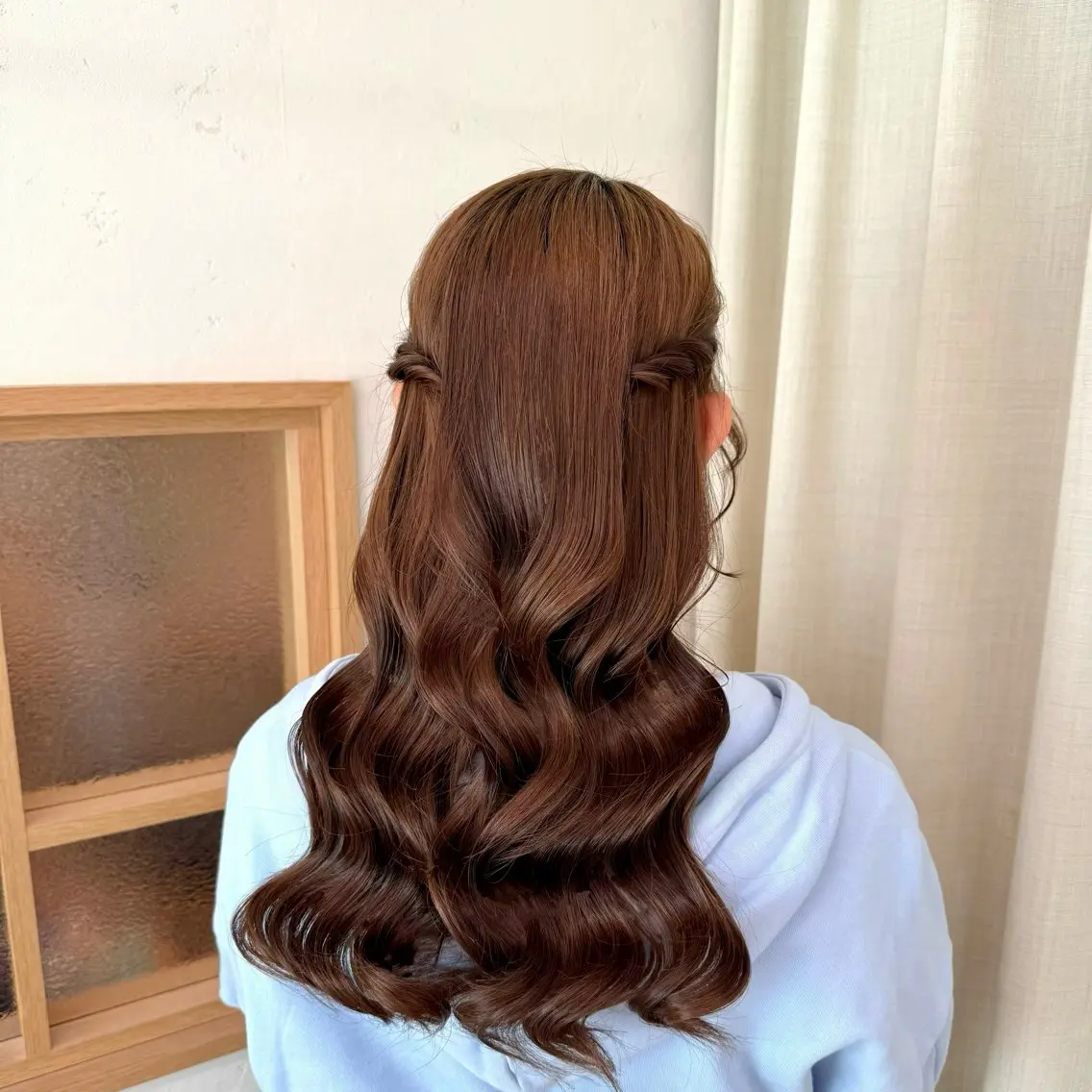 ロング ヘアアレンジ ハーフアップ 結婚式・ブライダル デート 卒業式のヘアスタイル 褒められヘアメイク /‎ボブ女子🐶みおのヘアスタイル