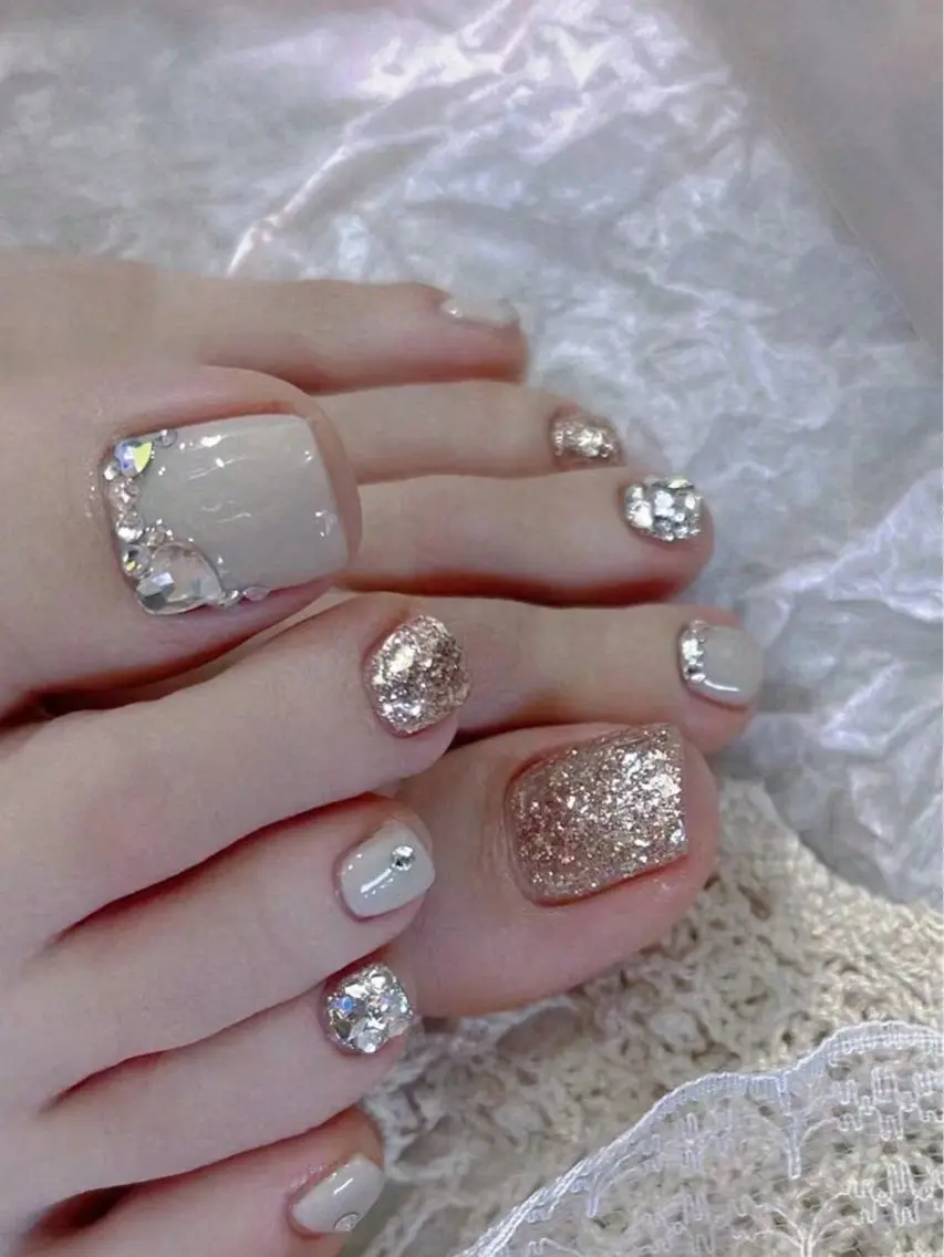 ネイル ドット フレンチネイル 韓国ネイル マグネットネイル オフィスネイル Kawaii Nail Salonのネイルデザイン