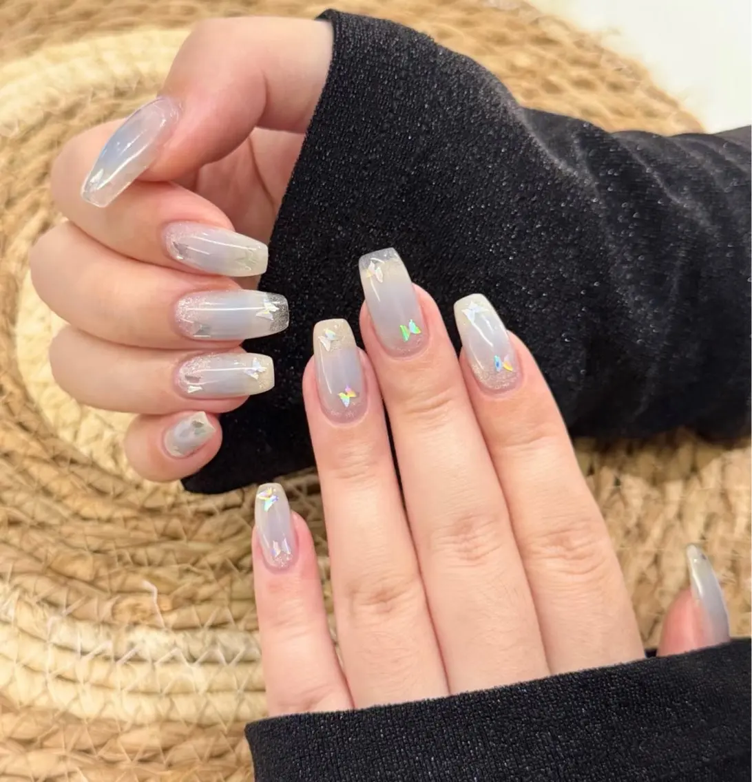 ネイル オーロラネイル べっ甲ネイル チークネイル 成人式 長さ出し ハンドネイル ハンドケア For you. Nail Salonのネイルデザイン