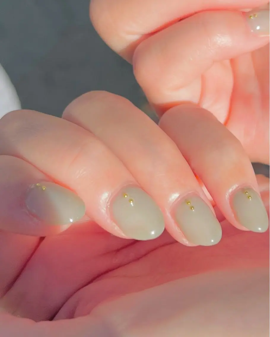ネイル グリーン ワンカラーネイル ハンドネイル Hum nail  roomのネイルデザイン