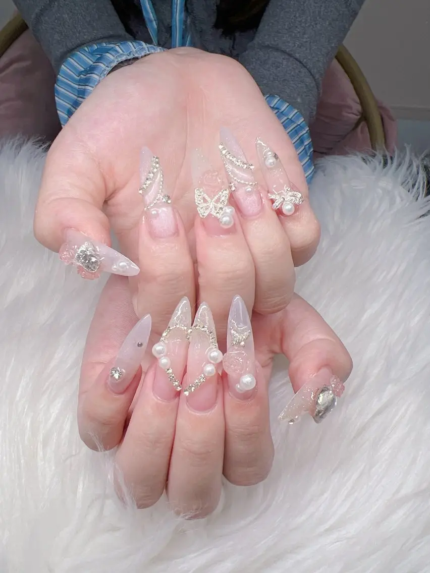 ネイル ハンドネイル Lee Nails チップ長さだし専門店のネイルデザイン