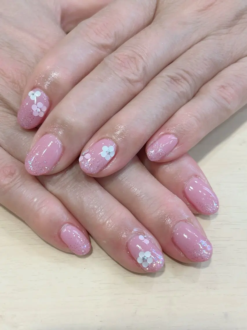 ネイル ハンドネイル ハンドケア あおやぎ ゆきこのネイルデザイン