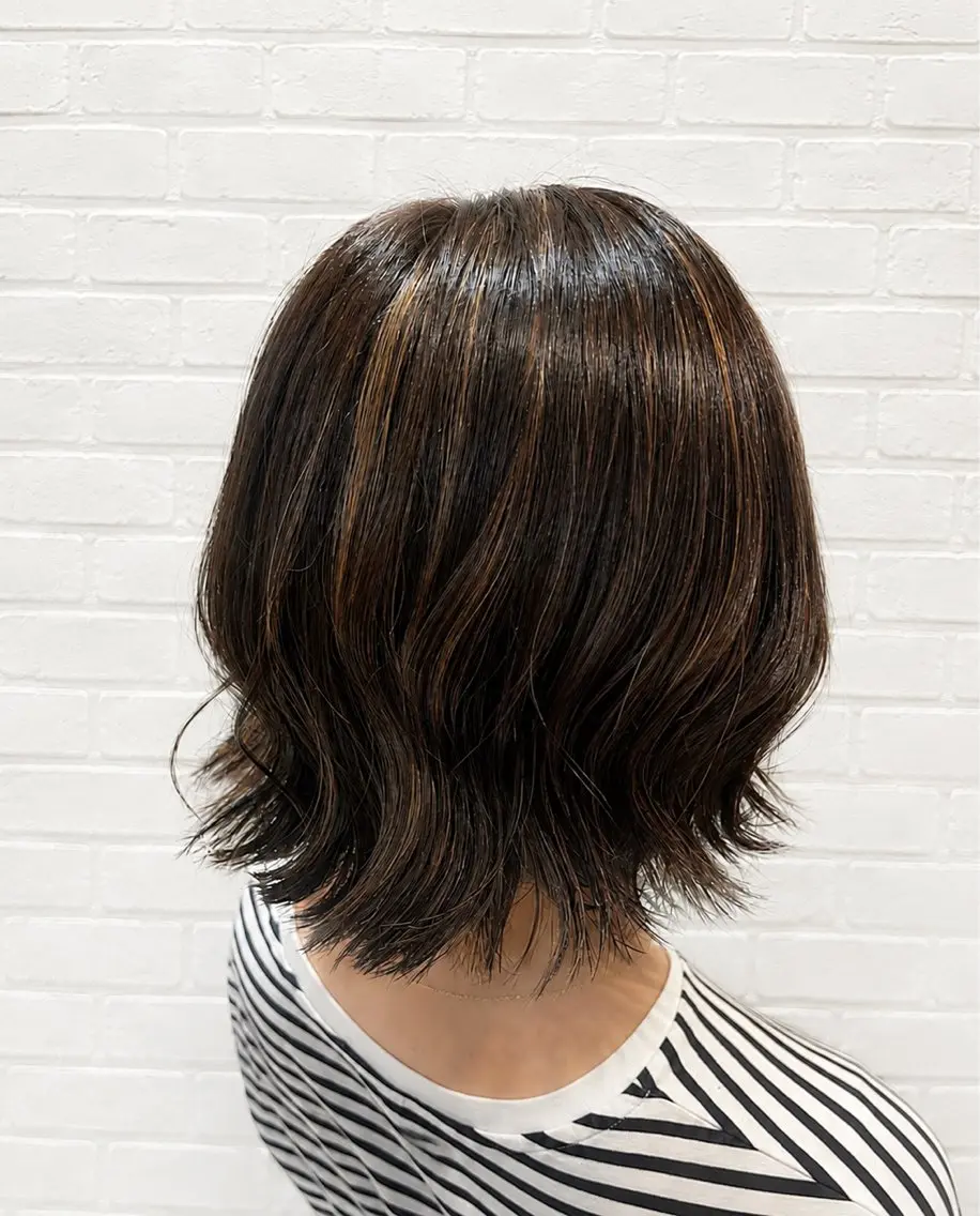ミディアム カラー ハイライトカラー 顔周りカット ハイライト カット ヘアカラー トリートメント TSUKADA 縮毛矯正&艶カラーのヘアスタイル