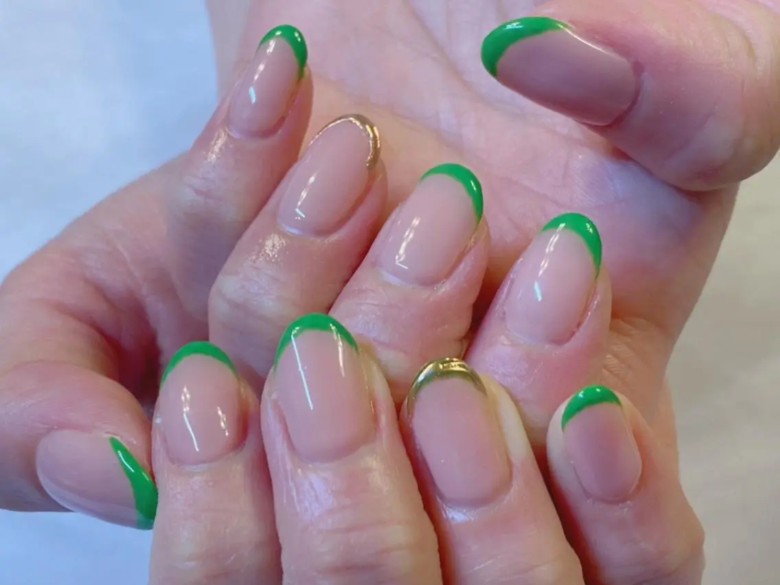 ネイル アートネイル ジェルネイル ニュアンスネイル パラジェル Nailist Honamiのネイルデザイン
