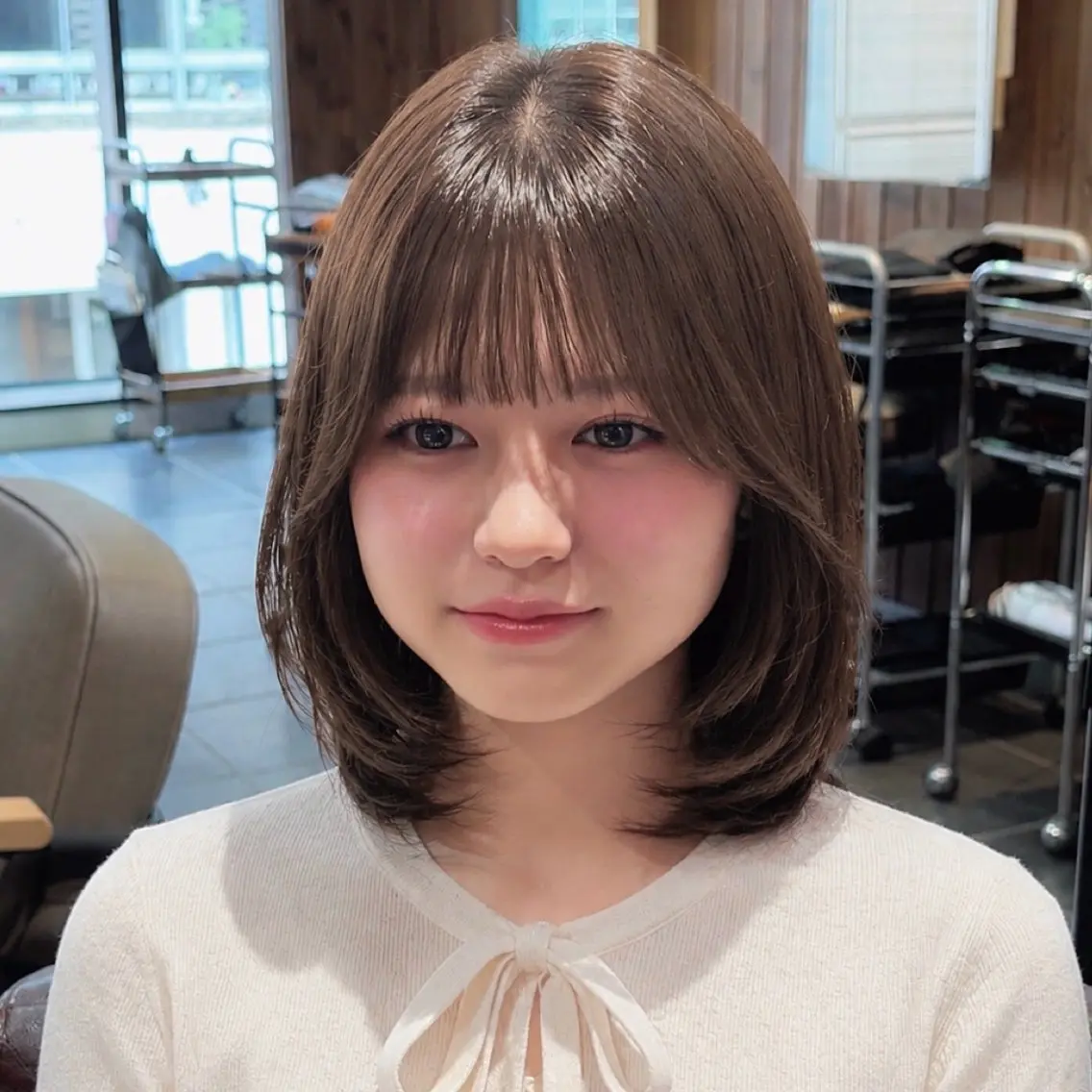 ミディアム ミディアムレイヤー レイヤーカット カット ヘアカラー トリートメント ruen大分駅店/ chitoseのヘアスタイル