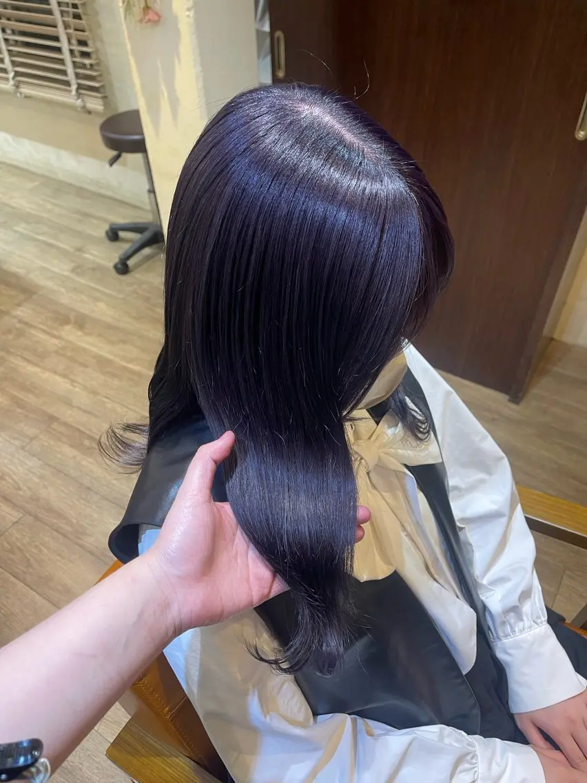 カット+ケアブリーチ+カラー+3step treatmentの写真