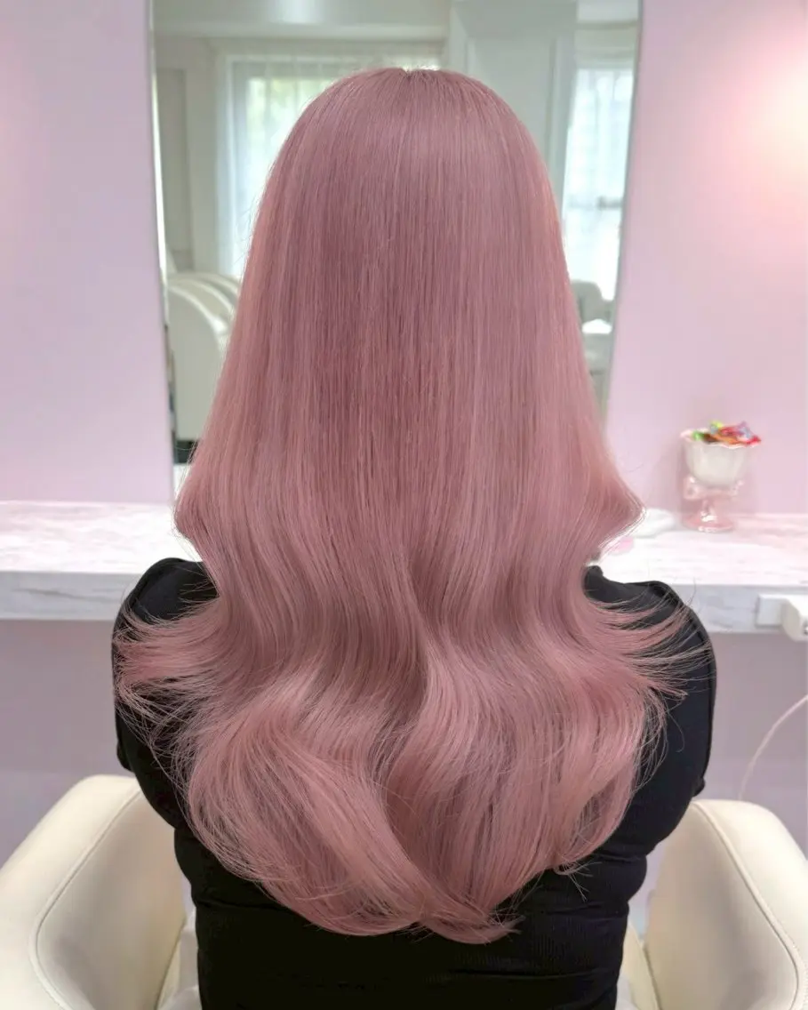 ロング カラー ブリーチ 透明感カラー ハイトーンカラー ヘアカラー ハイトーンカラー💞 くるみ🎀のヘアスタイル