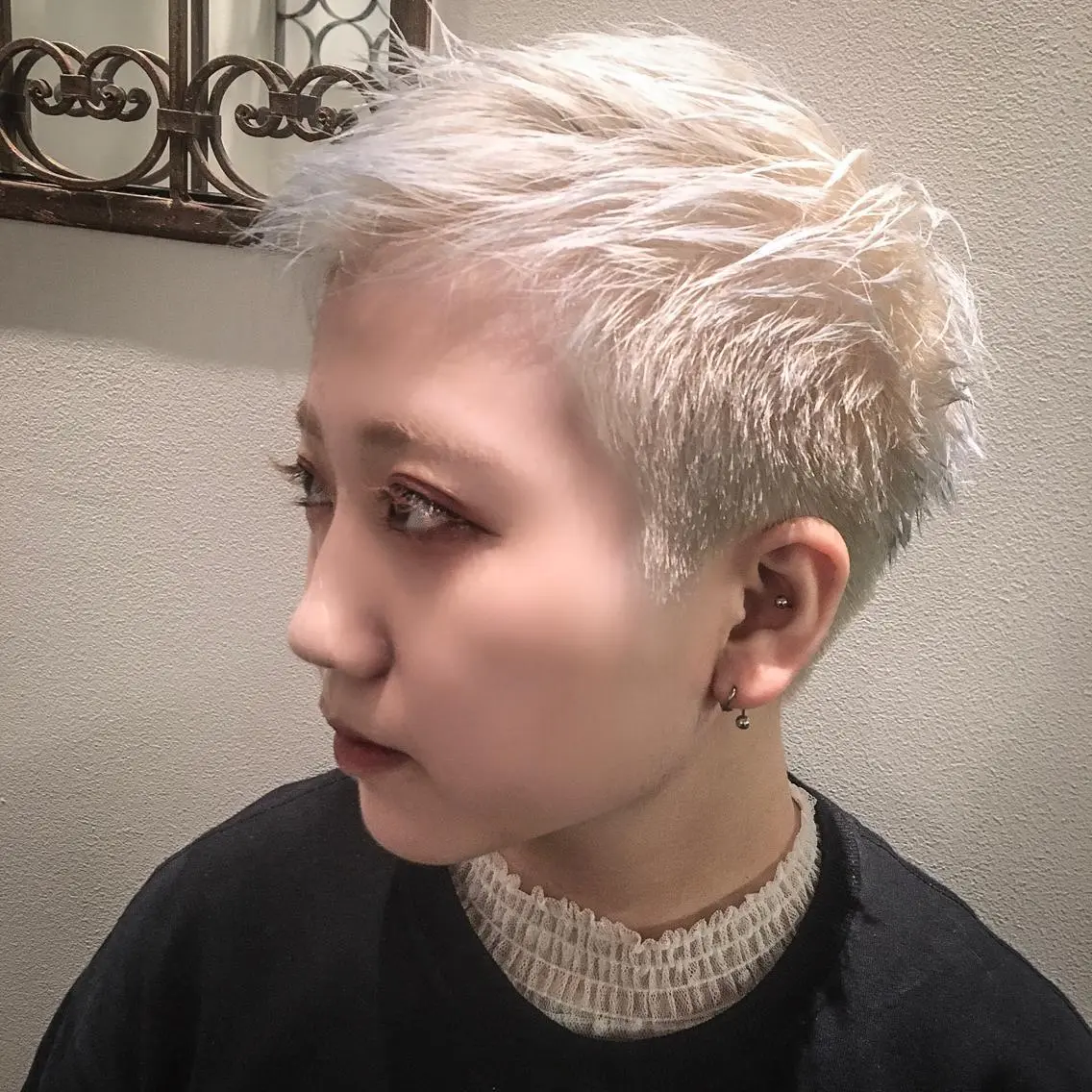 ショート カラー パーマ ヘアアレンジ 美艶ボブ イシイのヘアスタイル