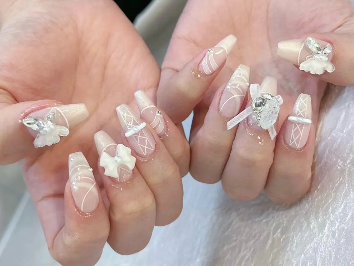 ネイル アートネイル フラワーネイル フットネイル フレンチネイル ジェルネイル Babarla Nailのネイルデザイン