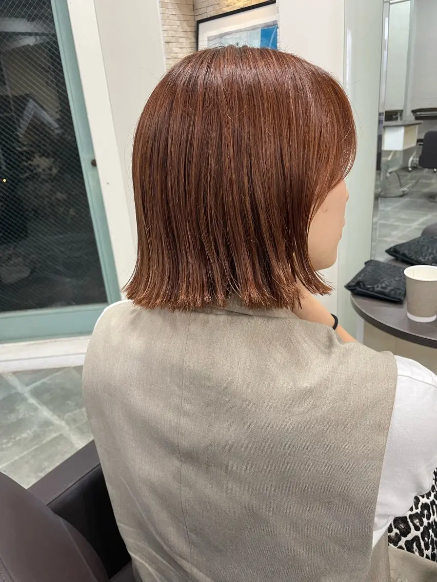 ミディアム カラー カット ヘアカラー トリートメント 平 ちひろのヘアスタイル