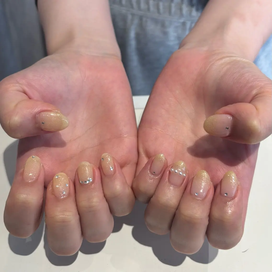 (オフあり)シンプル持ち込みデザイン♱*̣̩⋆の写真