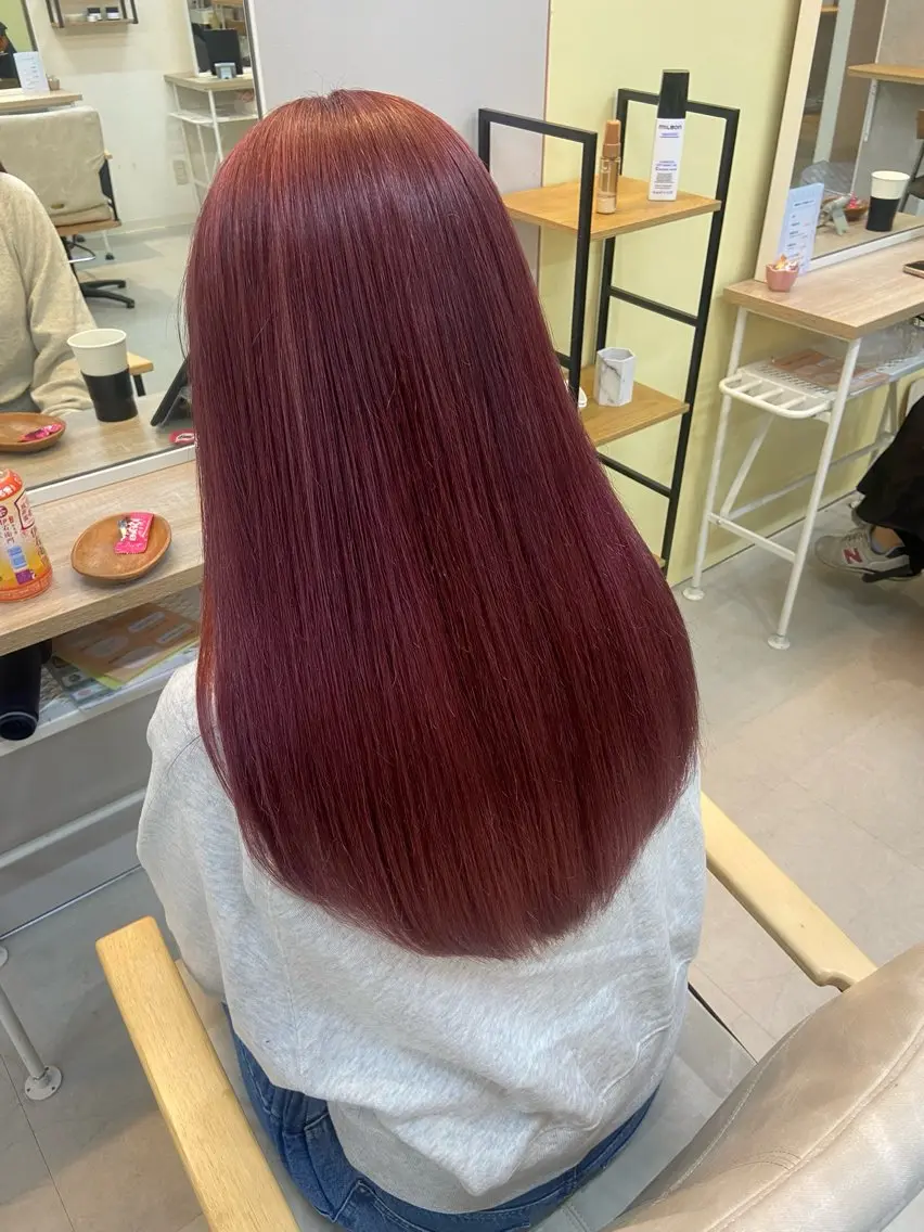 セミロング 宮澤 泉のヘアスタイル