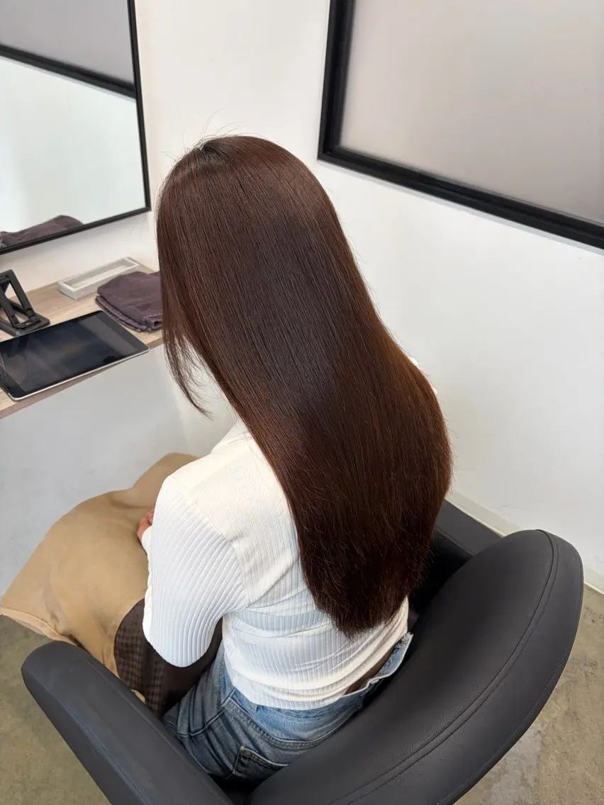ロング カット 縮毛矯正 トリートメント 菅野 萌愛のヘアスタイル