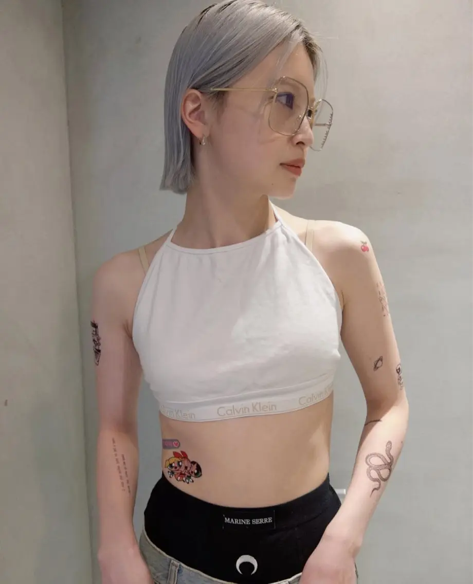ショート カラー ヘアカラー トリートメント PELEハイトーン shinobuのヘアスタイル