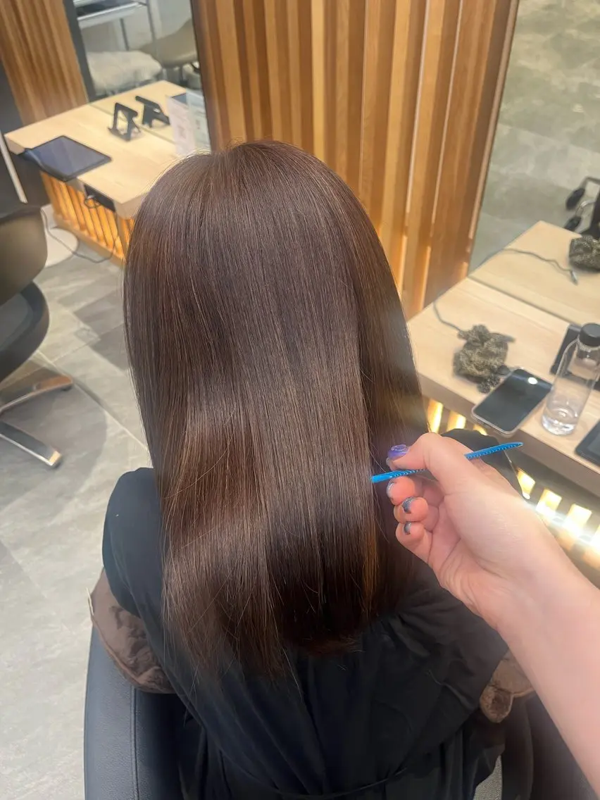 ロング 縮毛矯正 銀座REFINED Ayanoのヘアスタイル