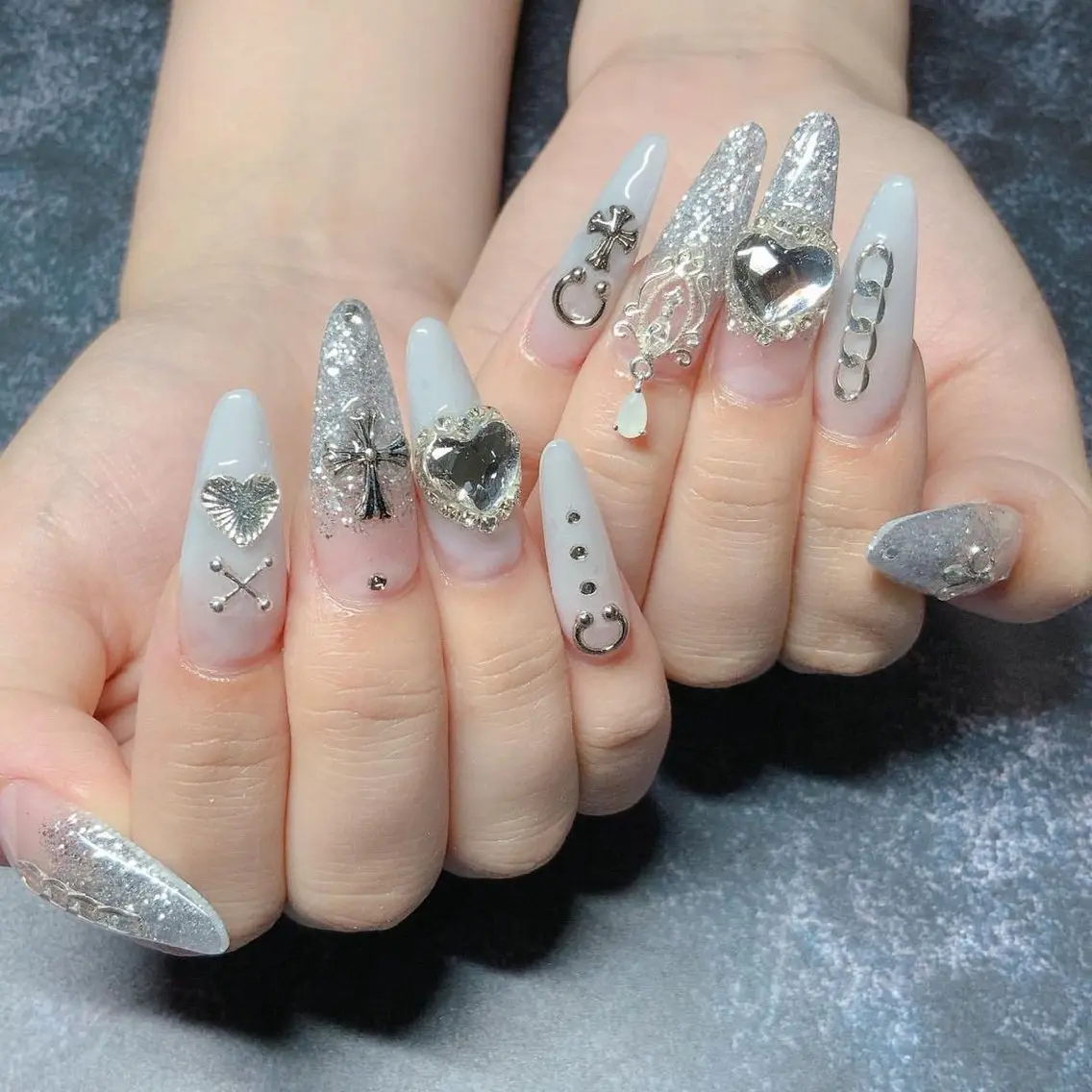 ネイル チークネイル フットネイル フレンチネイル グラデーション 韓国ネイル YUKI NAILのネイルデザイン