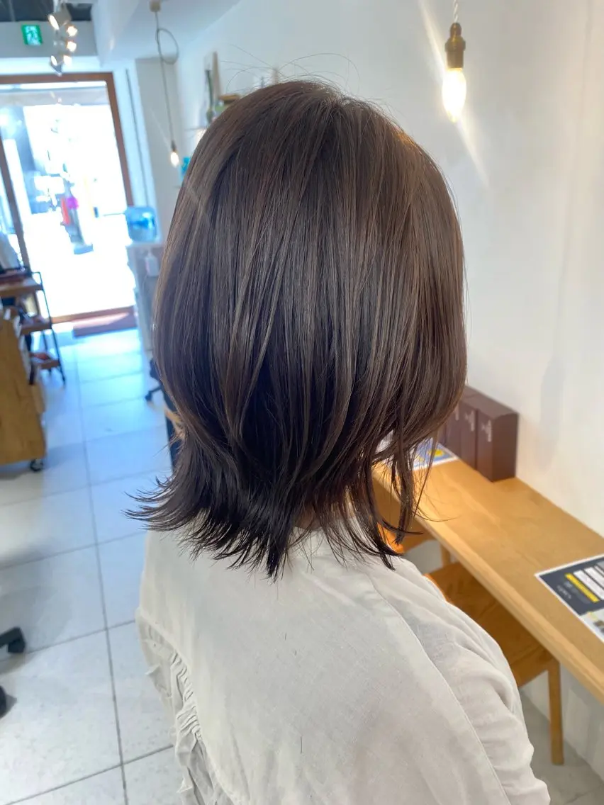 ミディアム カラー カット ヘアカラー トリートメント 安永 涼のヘアスタイル