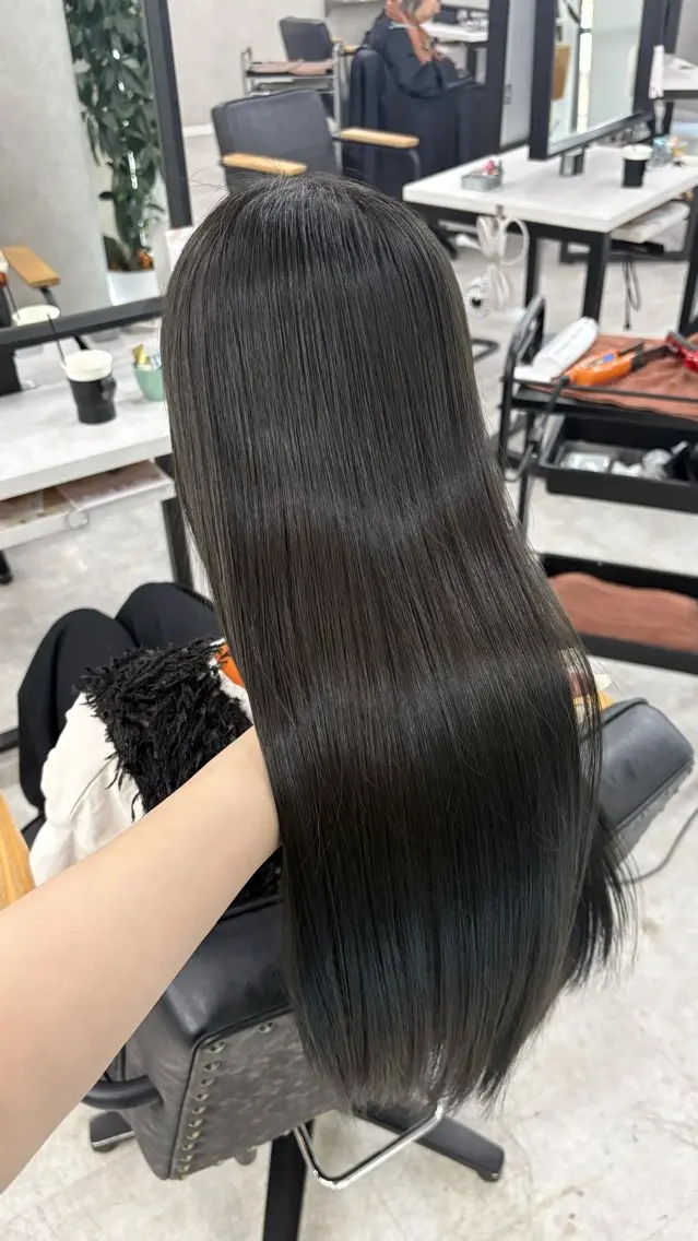 ロング カット ヘアカラー トリートメント 髪質改善/オリーブ 透明感カラー ひなたのヘアスタイル