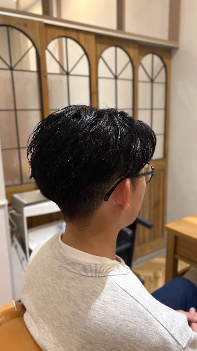 ミディアム カラー カット 似合わせ 顔周りYUUGAのヘアスタイル