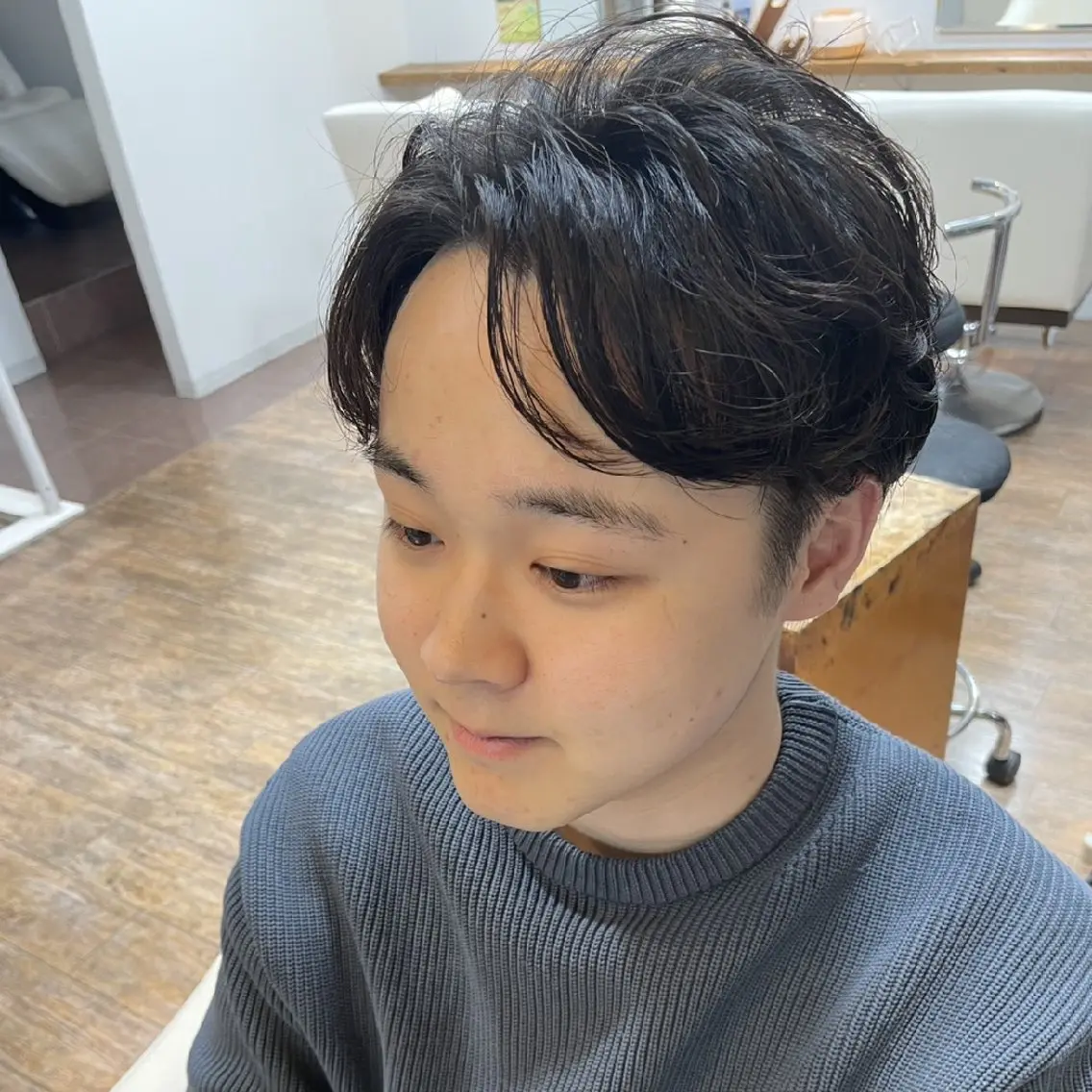 ミディアム 高山 稟のヘアスタイル