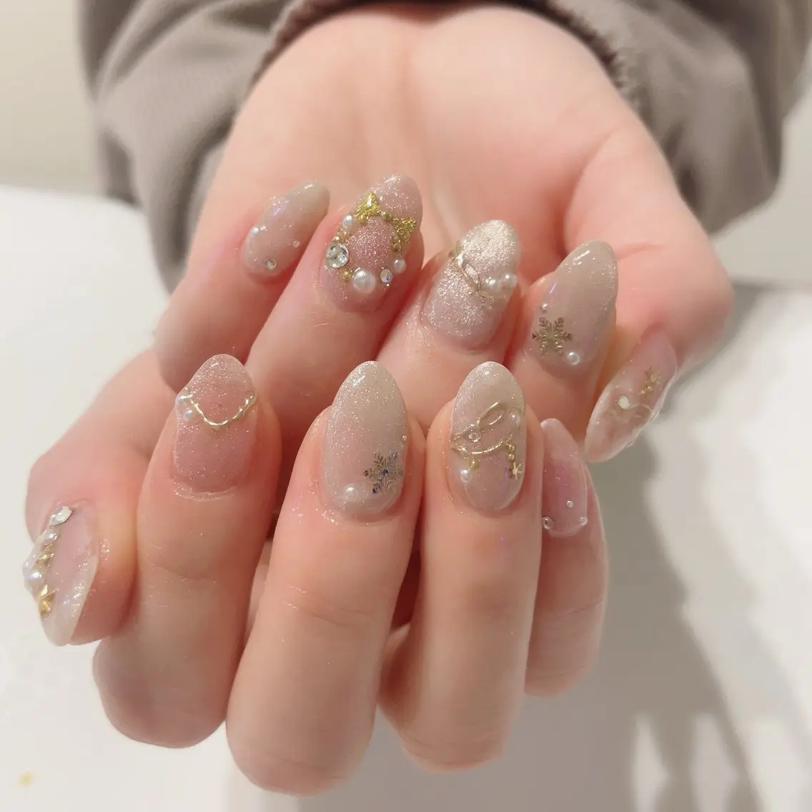 ネイル シンプルネイル 冬ネイル クリスマス ハンドネイル * haruのネイルデザイン