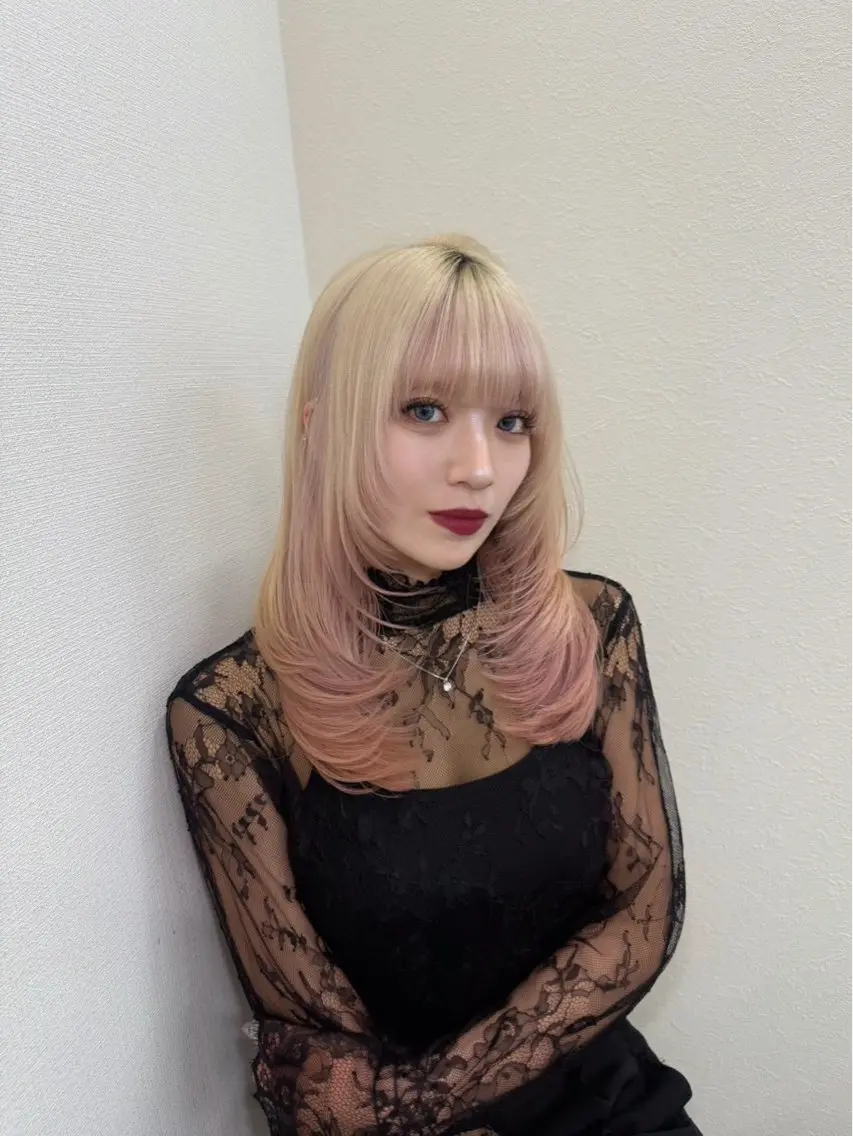 ロング カラー 艶髪×透明感カラー りなのヘアスタイル