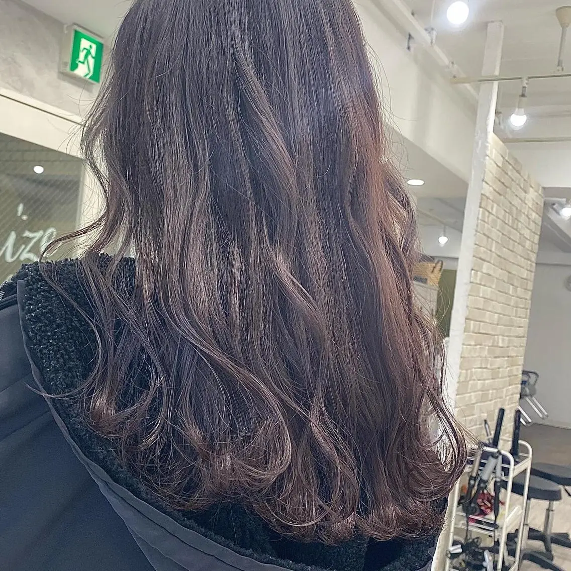 ミディアム カラー バレイヤージュ ミストバング ベージュカラー 黒髪 ブリーチ 脱!黒髪 ダブルカラー【上野】のヘアスタイル