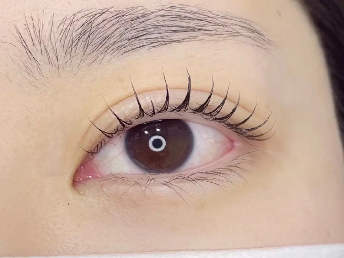 マツエク・マツパ まつげパーマ 🧸垢抜け眉🧺 じゅん。の眉毛・アイブロウイメージ