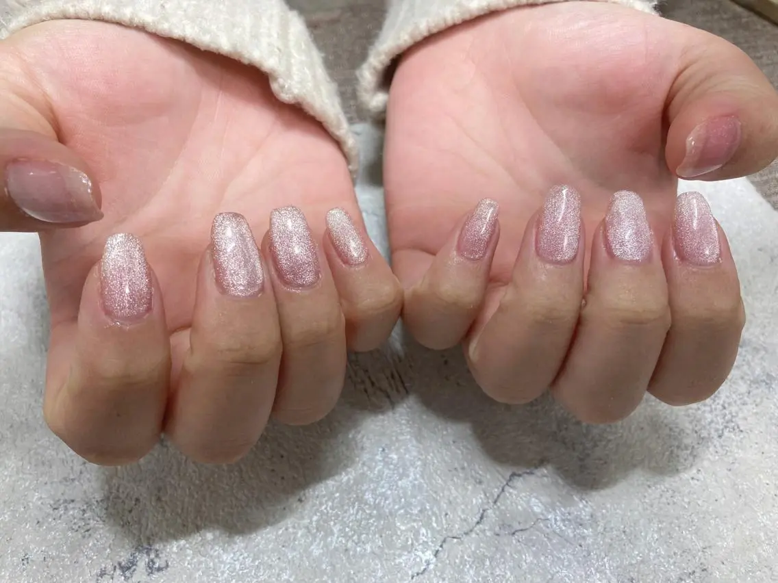 ネイル フットネイル ジェルネイル キラキラネイル 韓国ネイル マグネットネイル mogunail &blowのネイルデザイン