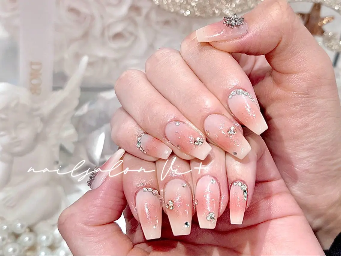 ネイル ハンドネイル ✨Nailsalon Vi+✨のネイルデザイン