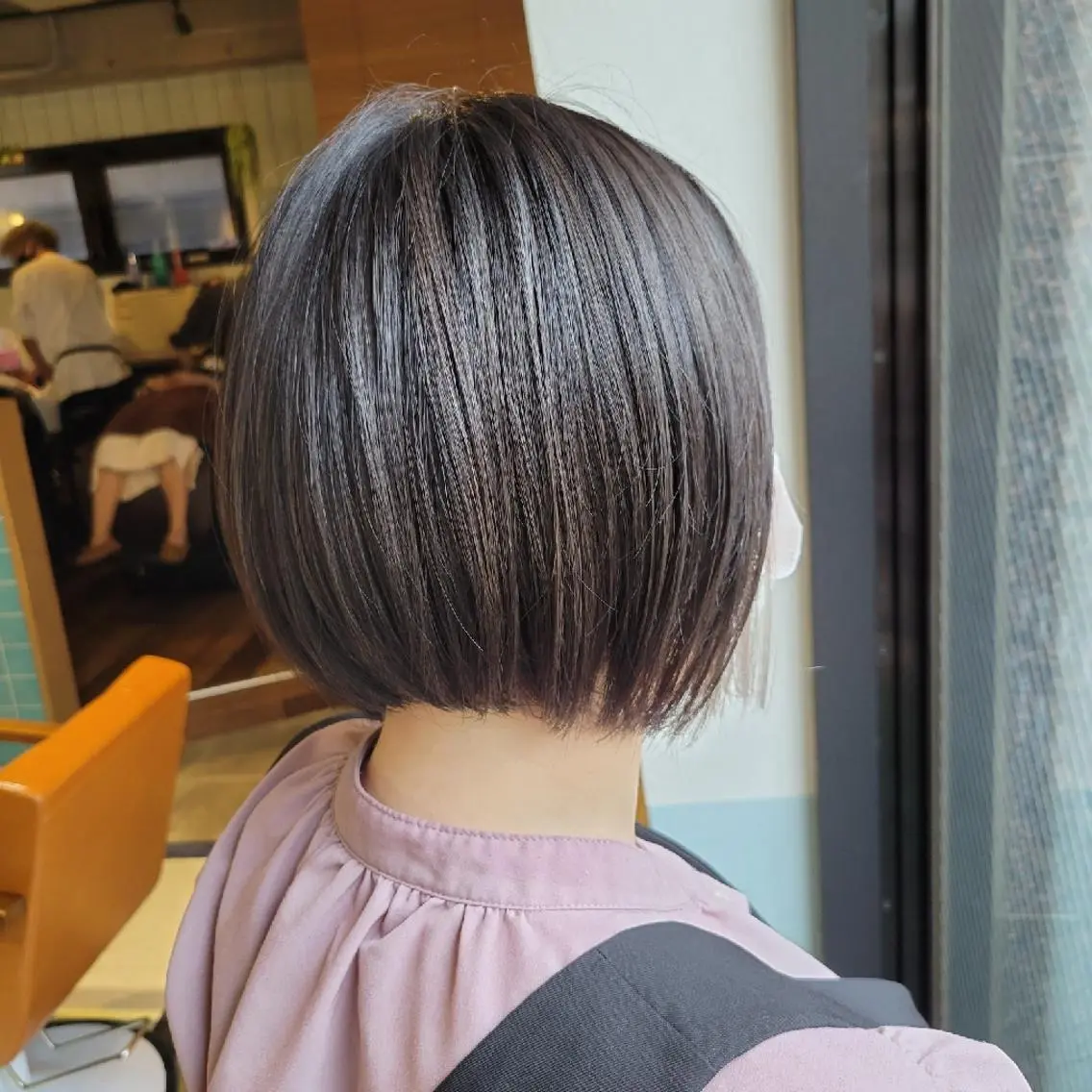 ショート カラー カット ヘアカラー トリートメント alushe 岡 陽子のヘアスタイル
