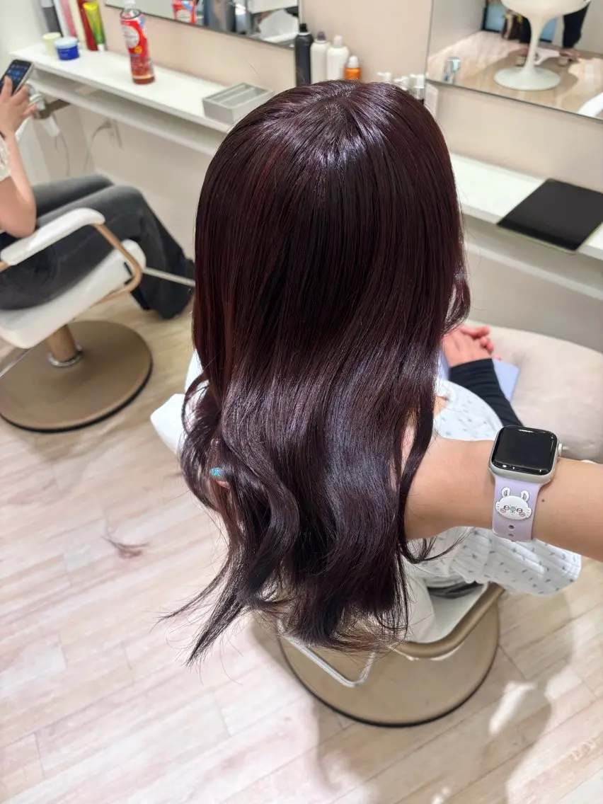 セミロング カラー ParveMix 岡本えりかのヘアスタイル