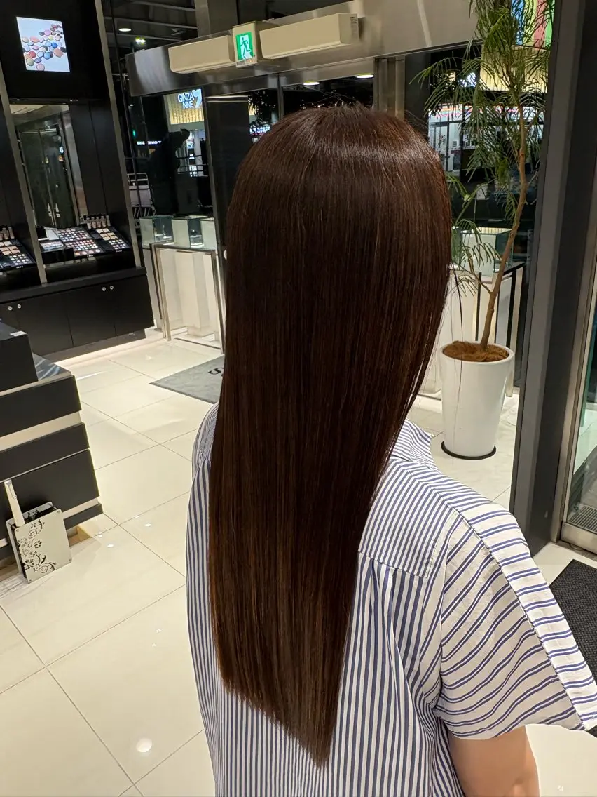 ロング カラー 丸山 美優のヘアスタイル