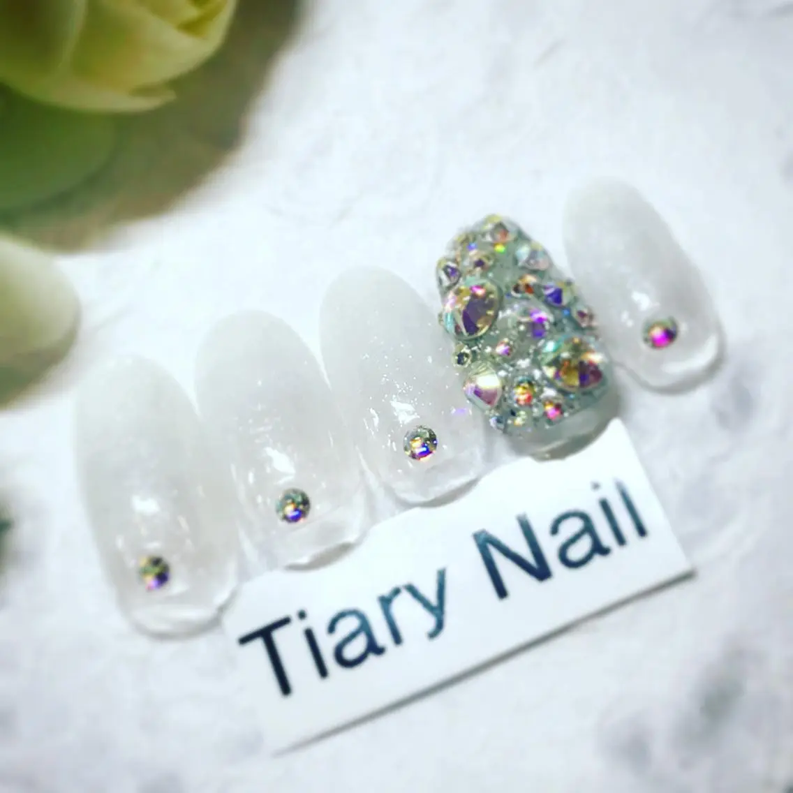 ネイル ハンドネイル 💗🪽Tiary Nail🪽💗のネイルデザイン
