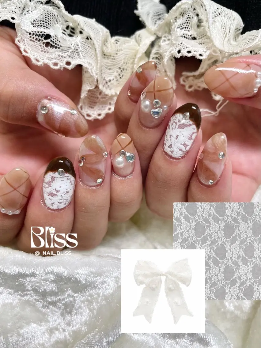 ネイル ガーリー レース ハンドネイル NAIL BLISSのネイルデザイン
