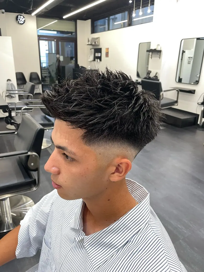 ショート カット 🔥メンズ超特化🔥 青木海斗のヘアスタイル